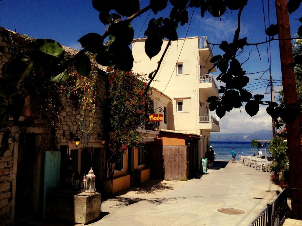 Evi'S Maisonette Longós Dış mekan fotoğraf